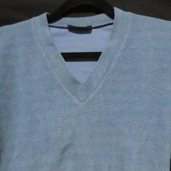 UB JEANS | Striped Light Blue Fleece V-Neck Long Sleeve Shirt W/ Sleeve Pocket - Picture 4 of 15